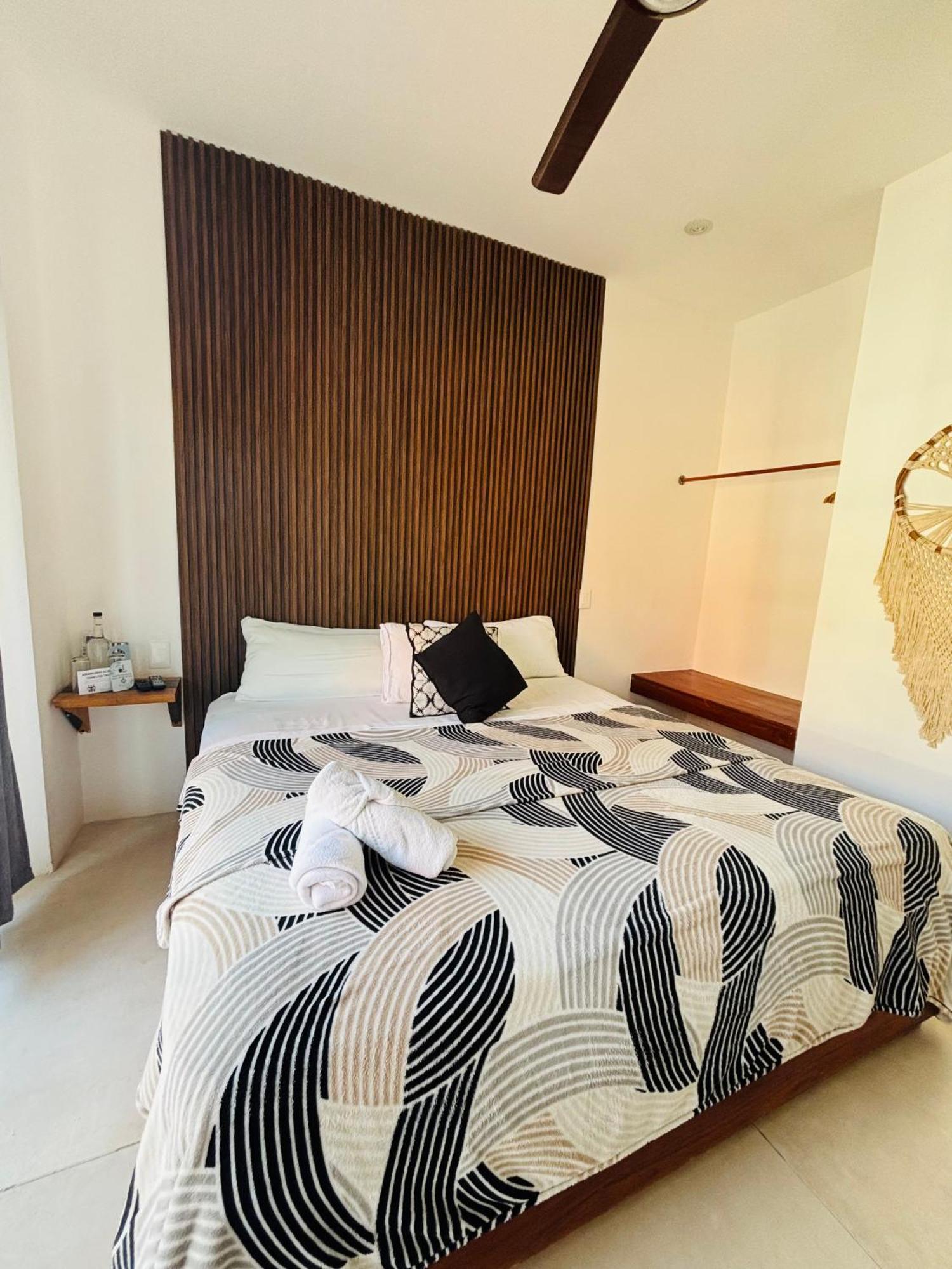 Mittoz Ilha Holbox